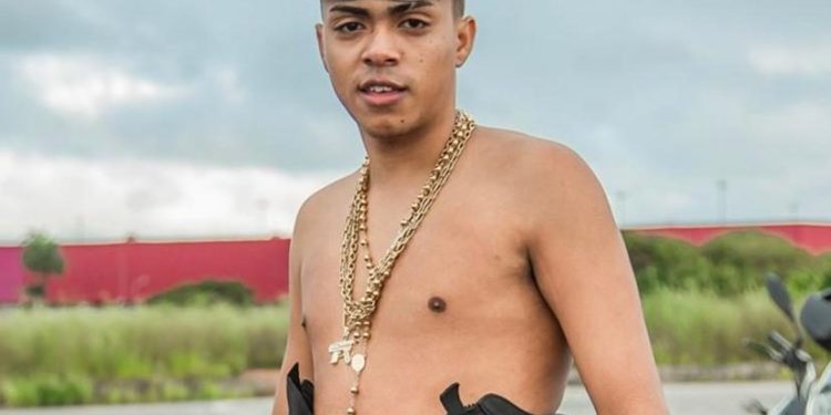 MC LIPI é um dos MCs que mais cresceram durante a pandemia, somando cerca de 400 milhões de views só em 2020.