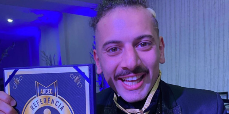 O ex-funcionário da Globo fez uma aposta de R$ 100 mil no confronto entre Flamengo x Corinthians