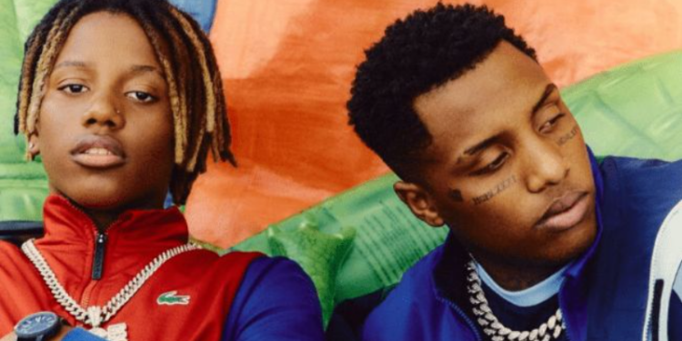 PROMESSA! O rapper MC Caverinha é uma das maiores promessas do cenário da música urbana brasileira e que já vem ganhando notoriedade na cena do rap. O jovem cantor concedeu uma entrevista para o portal "Rap Mais", durante a 3ª edição do "Festival da Música GR6", onde revelou algumas novidades sobre seus próximos lançamentos. 