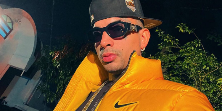 Aparentemente a fila andou para o MC Guimê, o cantor está aproveitando muito bem a vida de solteiro